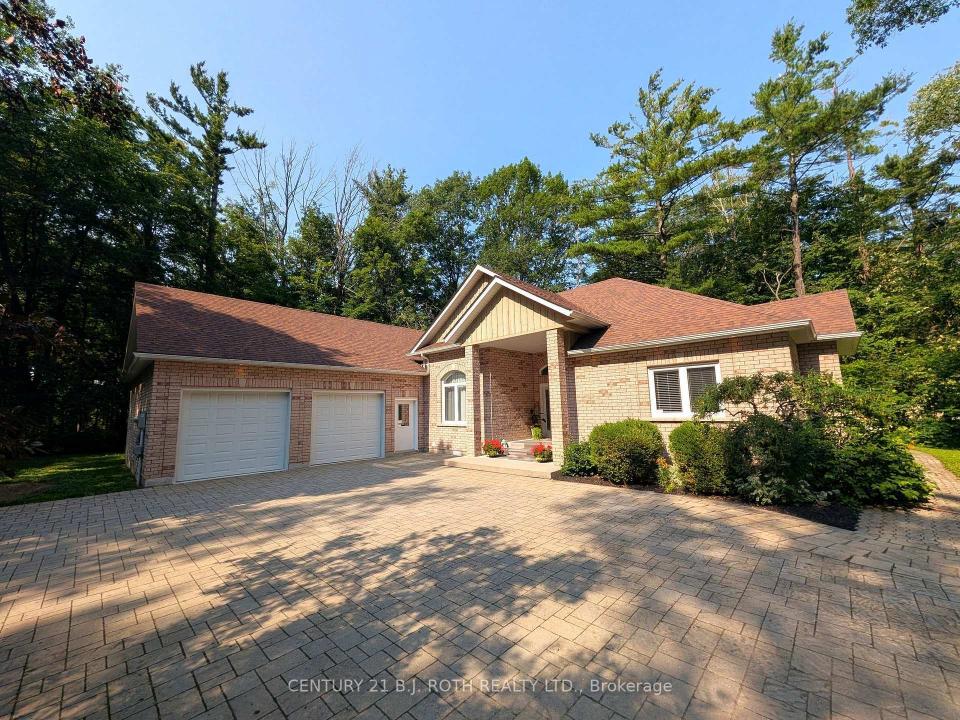 3925 ALGOMA AVENUE, Innisfil, Ontario L9S 2M4, Canada