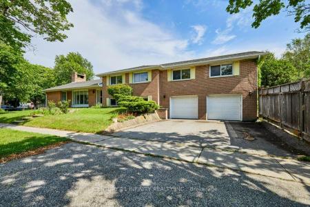 1 GOODLAND GATE, Toronto, Ontario M1S 1V4, Canada