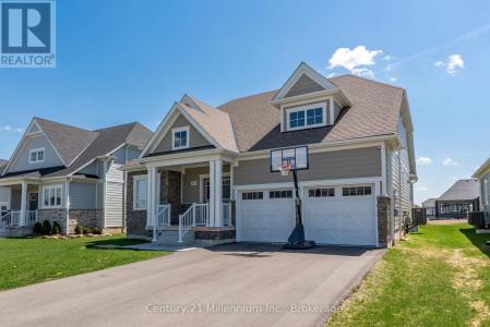 103 LAURENS LANE, Georgian Bluffs, Ontario N0H 1S0, Canada