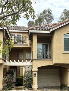 8215 E White Oak Ridge , 33, Orange, Californie 92869, États-Unis