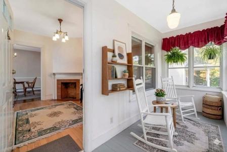 38 Fifth Street , 38, Medford, Massachusetts 02155, USA