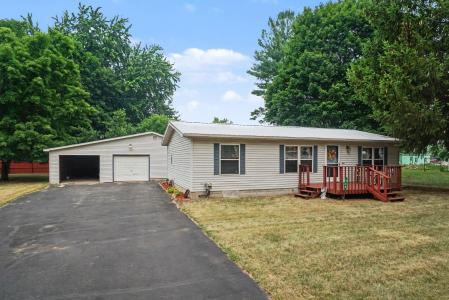 425 E Maple, Gladwin, Michigan 48624, USA