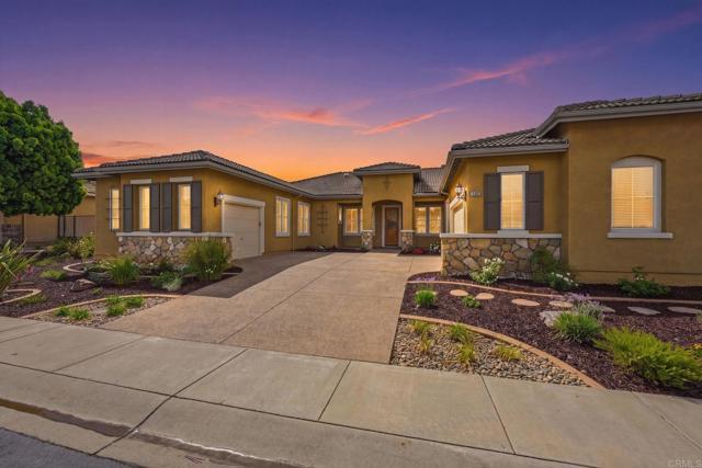 363 Melbourne Glen, Escondido, Californie 92026, États-Unis