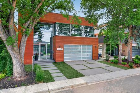 31 WINDSOR CRESCENT SW, Calgary, Alberta T2V 1V5, Canada