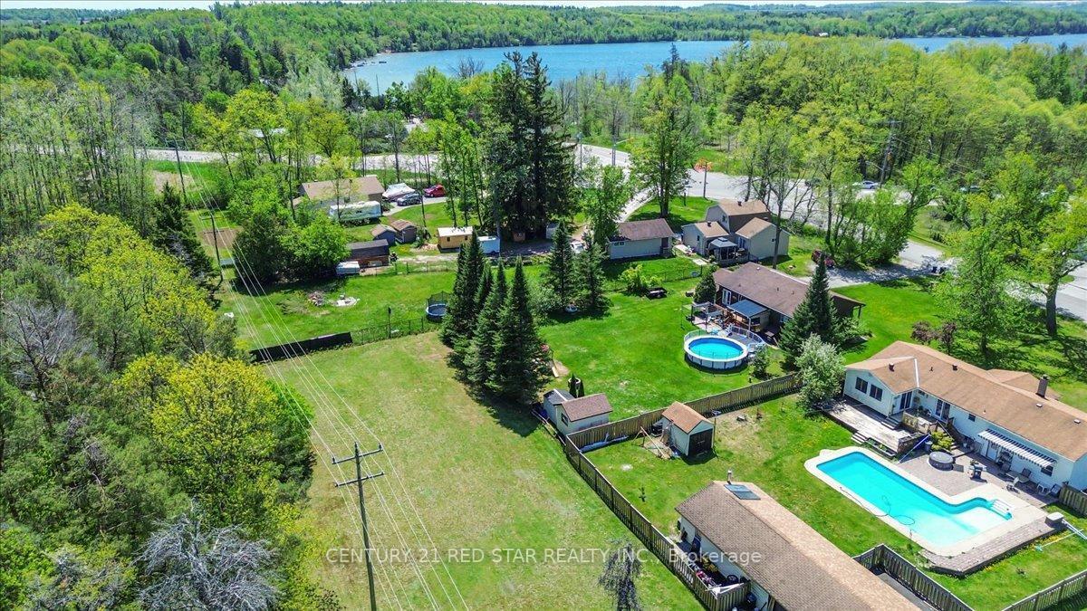 1775 LORETTA AVENUE, Severn, Ontario L3V 7W2, Kanada