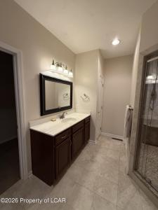 47 Dakota Drive, Hazleton, Pennsylvania 18202, USA