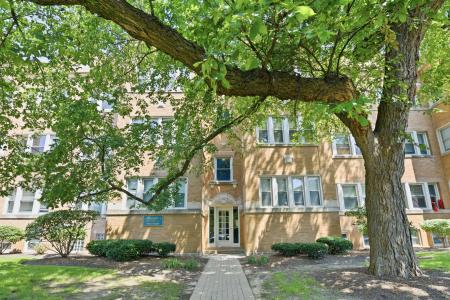 4051 N Southport Avenue , 2, Chicago, Illinois 60613, USA