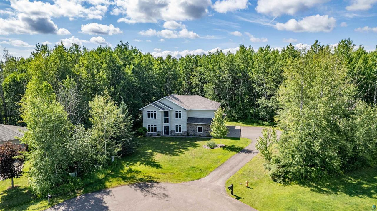 4240 Washington Dr, Hermantown, Minnesota 55811