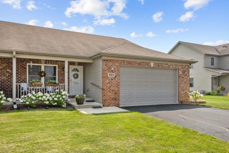 823 Karen Dr, Hampshire, 伊利諾州 60140, 美國