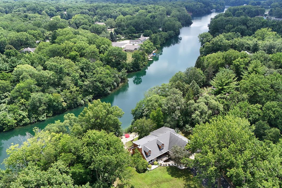 5205 Deerfield Drive, Morris, Illinois 60450, Estados Unidos