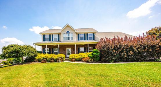 2326 California Rd, Morgan Township, Ohio 45053, USA