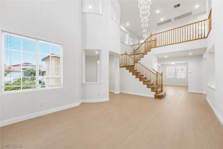 7681 W Mesa Verde Lane, Las Vegas, Nevada 89113, USA