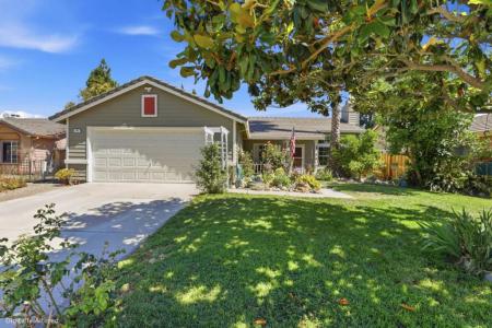 790 Del Monte Drive, Hollister, California 95023, USA