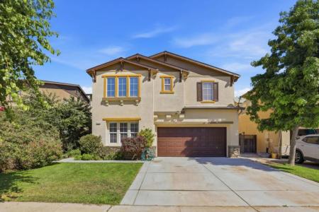 232 Tuscany Avenue, Greenfield, California 93927, USA