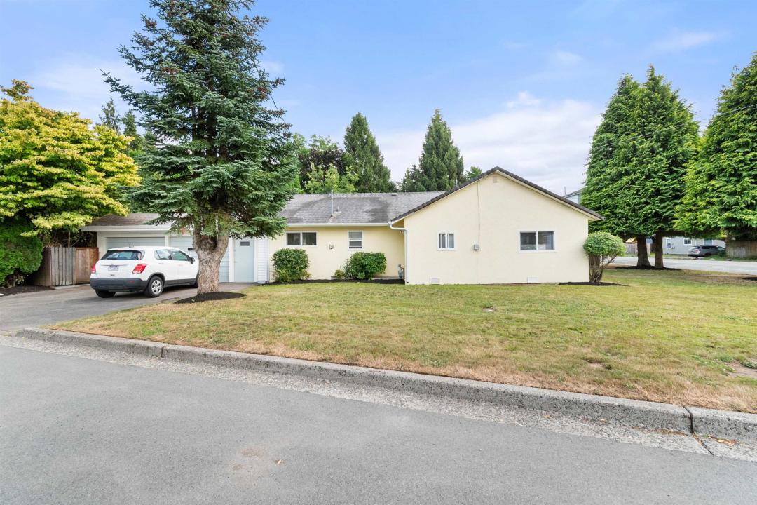 9570 VICTOR STREET, Chilliwack, Colombie-Britannique V2P 5B4, Canada