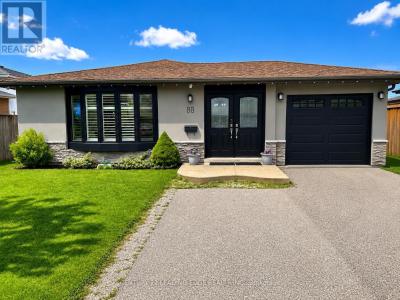 88 GREGORY ROAD, Ajax (south East), Ontario L1S 3B4, Canada