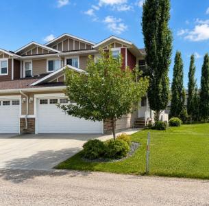 5905 71 AVENUE, Rocky Mountain House, Alberta T4T 0A6, Canada