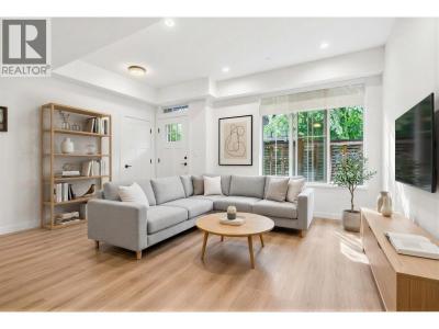 237 RIDGEWAY AVENUE, North Vancouver, British Columbia V7L 0H6, Canada