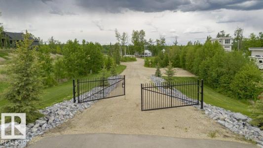 #108 2307 TWP ROAD 522, Rural Parkland County, Alberta T7Y 3L7, Canadá
