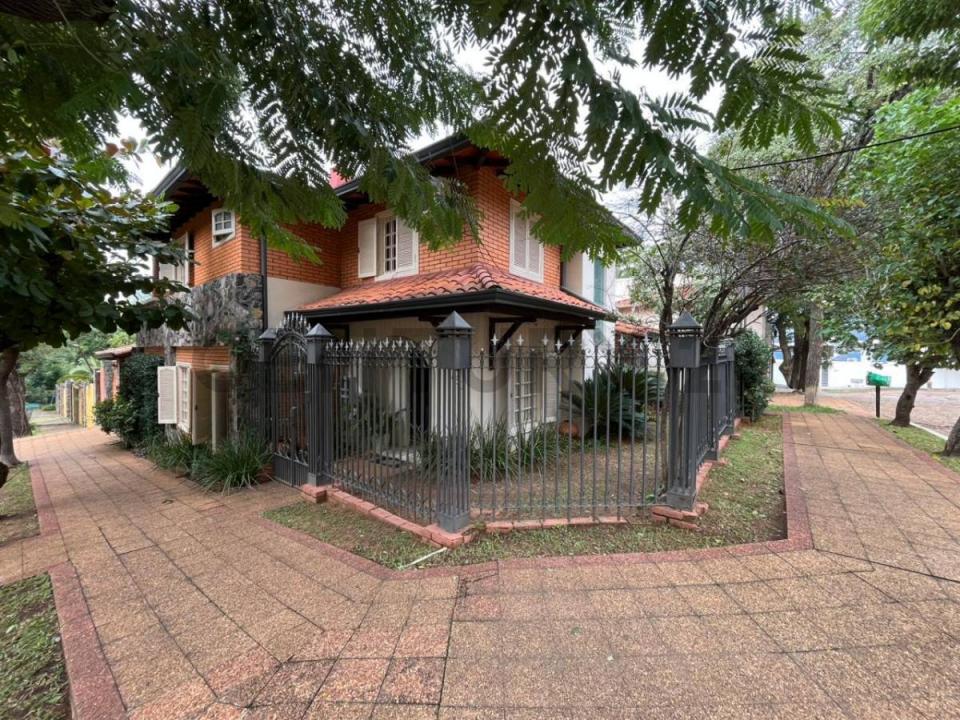 DE LA GRACIA ESQUINA DE LA FRATERNIDAD , Santa Librada, Asunción 00001, Le Paraguay