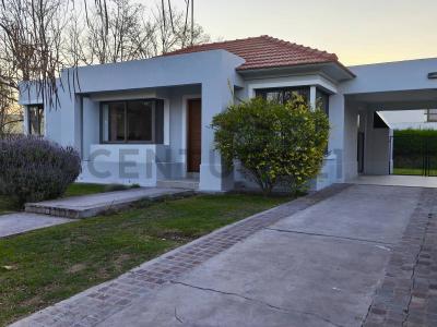 Almirante Brown 1250, Chacras De Coria, Мендоса 00001, Аргентина