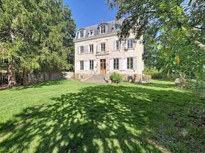 Le Vesinet, Île-de-France 78110, France