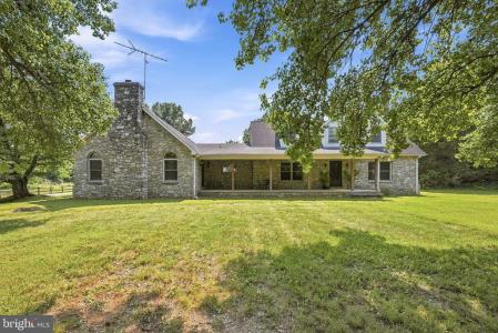 10393 Harry Byrd Highway, Berryville, Virginia 22611, USA