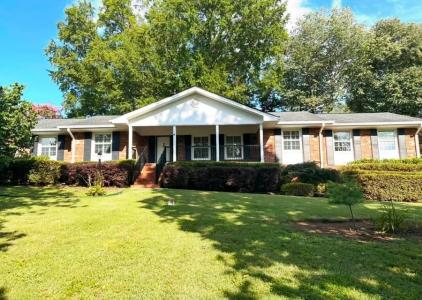 2220 Edgewater Drive NW, Cleveland, Tennessee 37311, USA