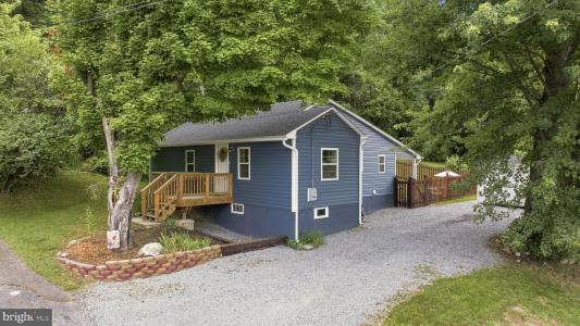96 George Lane, Berkeley Springs, West Virginia 25411, USA