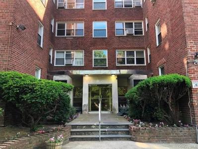 1234 Midland Avenue #6E, Bronxville, New York 10708, USA