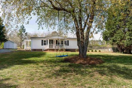 215 Lake Front Road, Inman, South Carolina 29349, USA