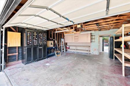 6701 Hillglen Way, Fair Oaks, California 95628, USA