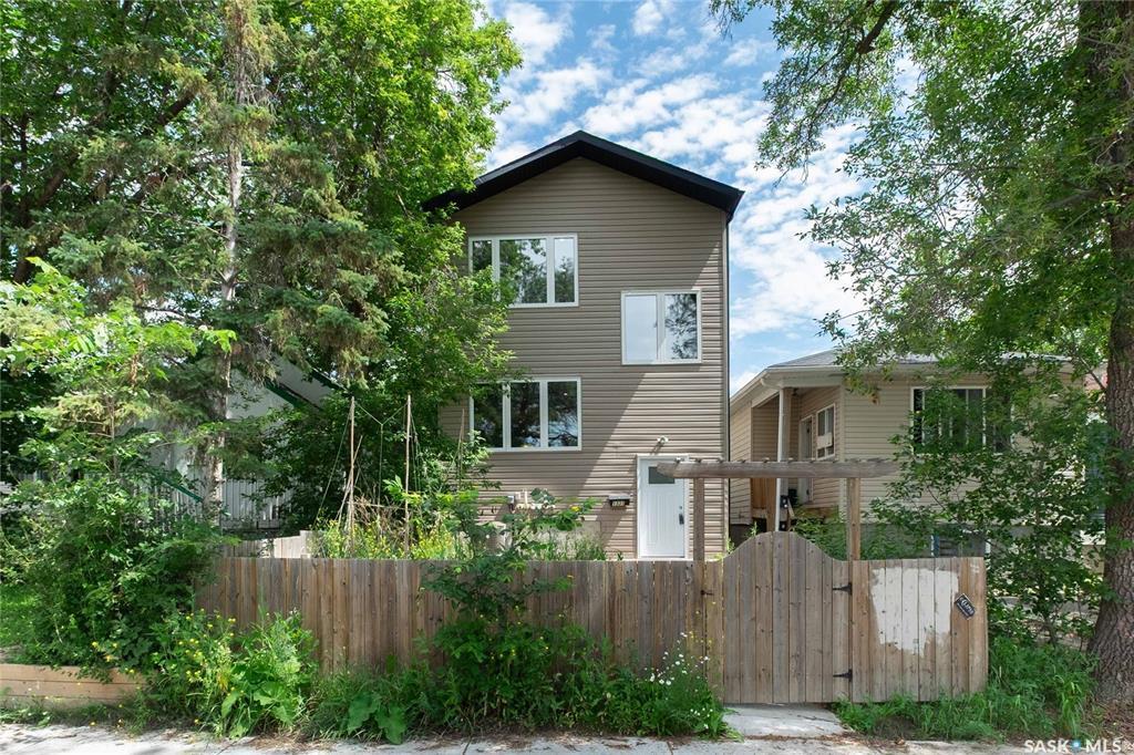 1337 MONTAGUE STREET, Regina, Saskatchewan S4T 3J1, Canadá