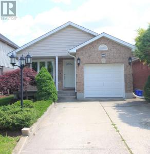 176 OLDHAM STREET, London South (south T), Ontario N5E 5E2, Canada