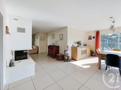 Perignat Les Sarlieve, Auvergne 63170, France