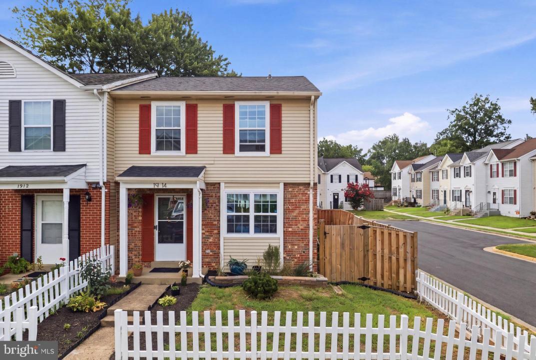 1914 Fort Monroe Court, Dumfries, Virginie 22026, États-Unis