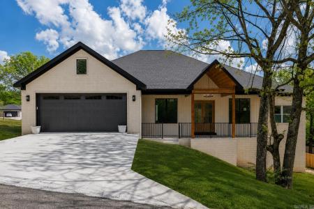222 Cromwell Court, Hot Springs, Arkansas 71901, USA