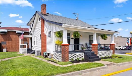 110 Mildren Avenue, Weirton, Batı Virginia 26062, Amerika Birleşik Devletleri