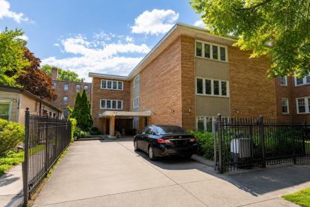 127 Callan Avenue #1, Evanston, Illinois 60202, USA