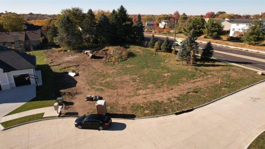 4518 90th Circle, Urbandale, Iowa 50322