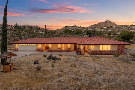 6464 Rome Court, Yucca Valley, Californie 92284, États-Unis