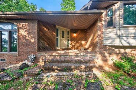 468 White Clover Road, Strafford, Missouri 65757, USA