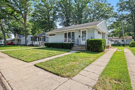 3018 Hollywood Avenue, Michigan City, Indiana 46360, États-Unis
