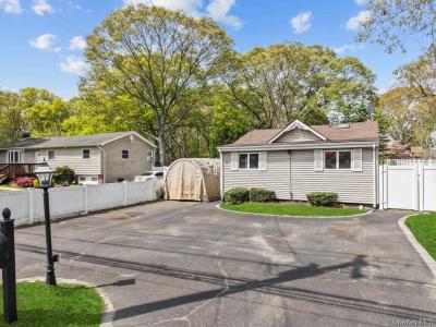 164 Dare Road, Selden, New York 11784, USA