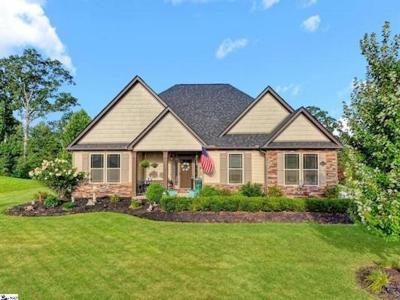1037 Lingering Water Lane, Chesnee, South Carolina 29323, USA