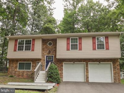 348 Little Bear Lane, Lusby, Maryland 20657, USA