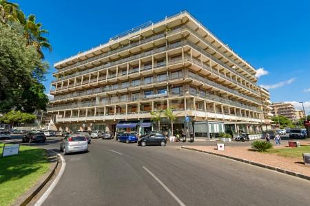 Piazza Europa, Catania, Sicilia 95127, Itália