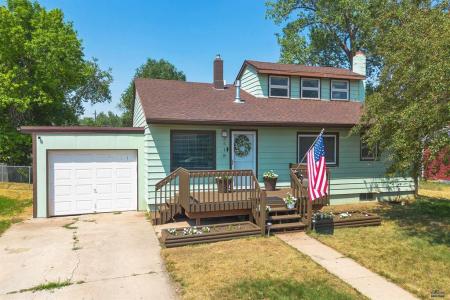 3518 Brookside Drive, Rapid City, South Dakota 57702, USA