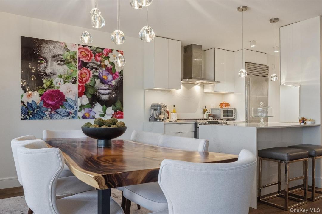 1805 215th Street unit: 2G, Bayside, New York 11360, Stati Uniti