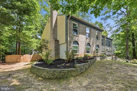 7601 Cervantes Court, Springfield, Virginia 22153, USA